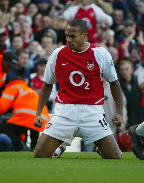 Thierry Henry joins Jamie Carragher on Monday Night Football for Wolves vs  Liverpool, Football News