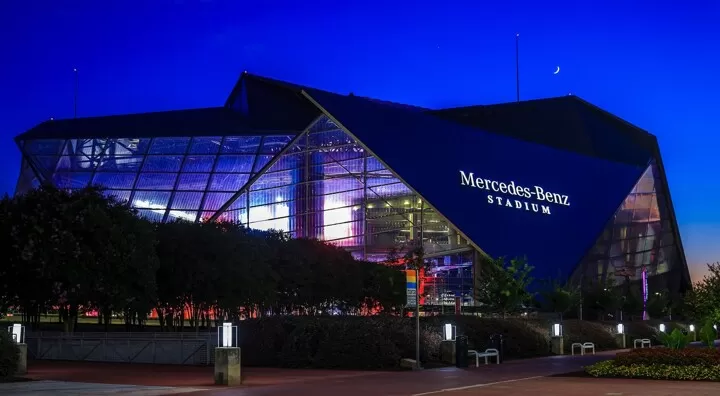 Mercedes-Benz Stadium Tour - Remodelando la Casa