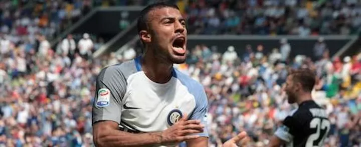 Rafinha S Father Confirms We Re Considering An Exit All Football
