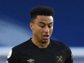 Southgate deja fuera a Lingard y llama a Alexander-Arnold