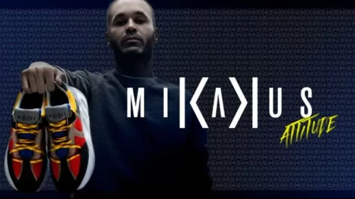 Iniesta launches Mikakus A young fresh brand of trainer All