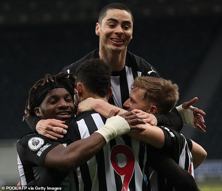 Newcastle united top new kit supplier