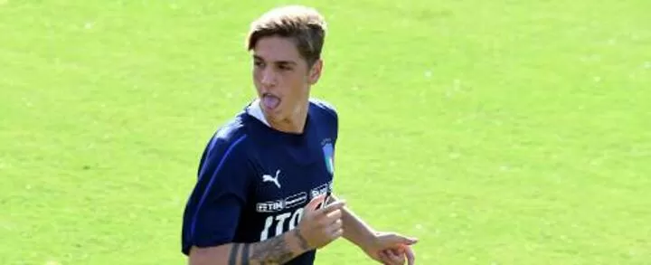 Mancini Has Big Plans For Roma Young Pair Nicolo Zaniolo And Nicolo Barella All Football