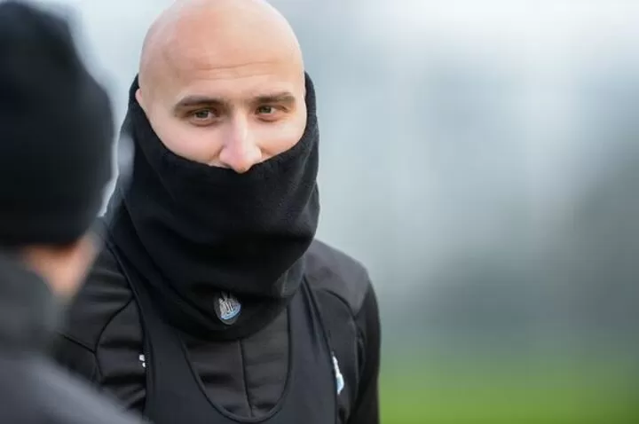 Shelvey transfer update Newcastle send message to West Ham and