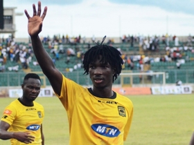 Ashanti Regional Minister implores troubled Kotoko striker Yacouba to be calm