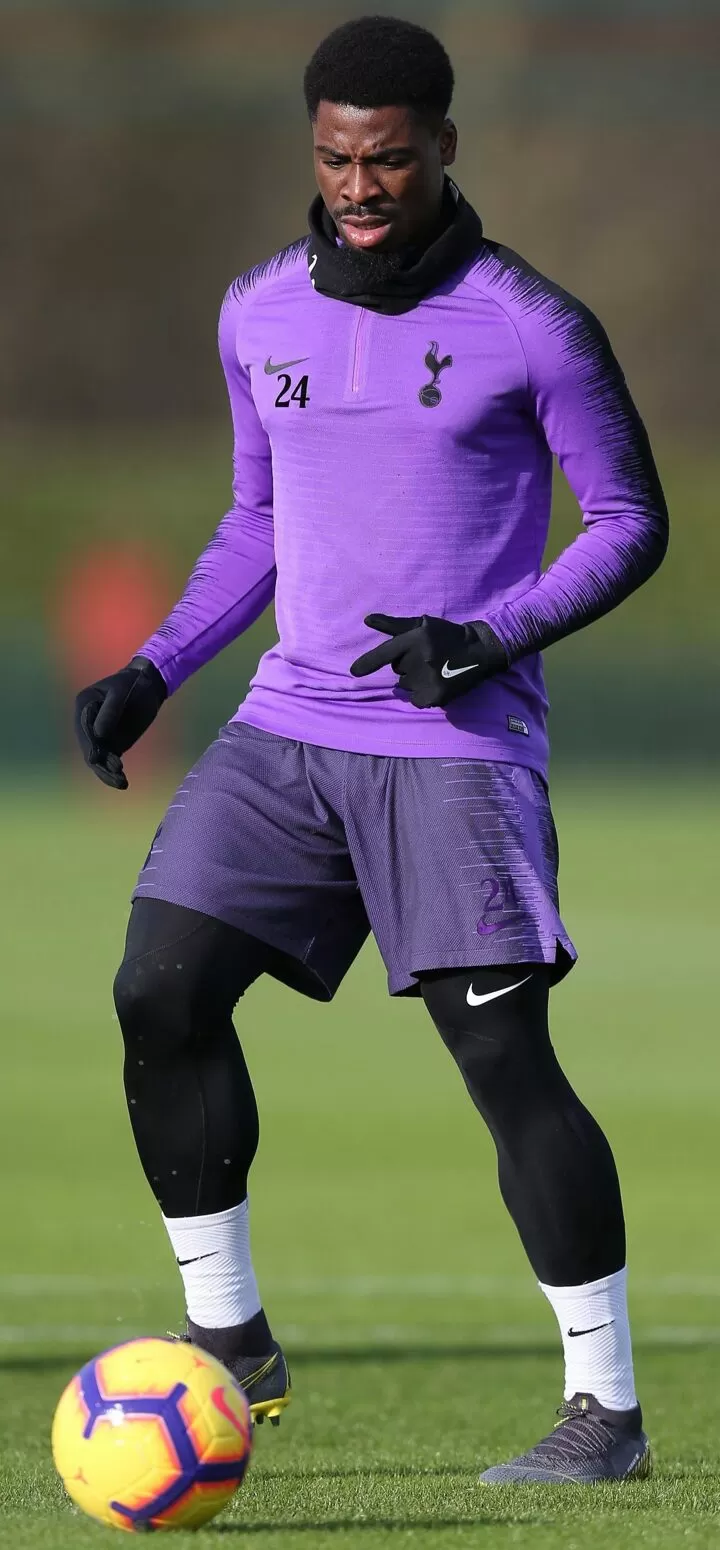 Tottenham right-back Aurier's girlfriend accused of 'sex tape blackmail  plot'| All Football