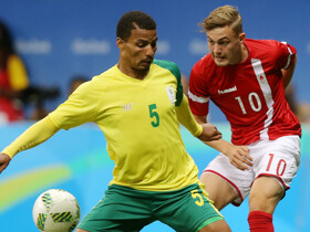 South Africa CB Rivaldo Coetzee move to Celtic is off due to failed medical