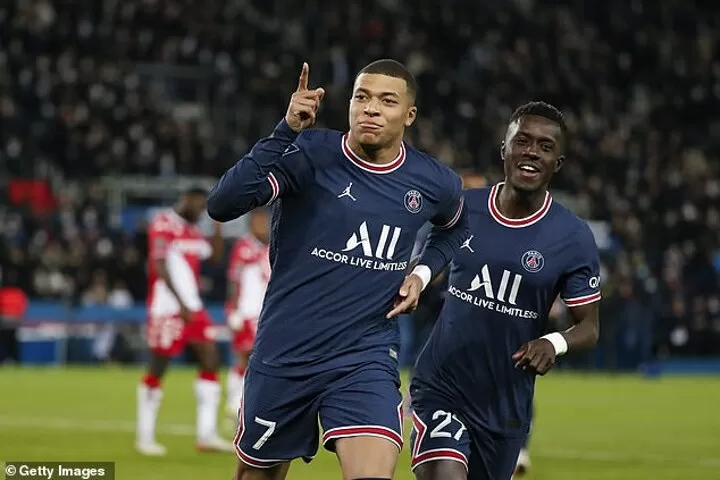 Football giants Paris Saint-Germain to open academy in Wales