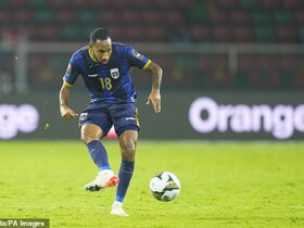 Liverpool 'tracking Oostende midfielder Kenny Rocha Santos'