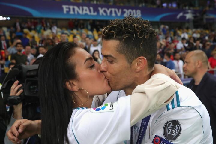 Cristiano Ronaldo's girlfriend Georgina Rodriguez's flaunts incredible  luxury shopping spree in Netflix's 'I am Georgina' Season 2. - Pulse Sports  Nigeria
