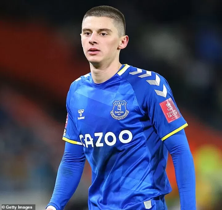 Everton's Ukraine international Vitaliy Mykolenko SLAMS Russia captain for  silence amid invasion| All Football