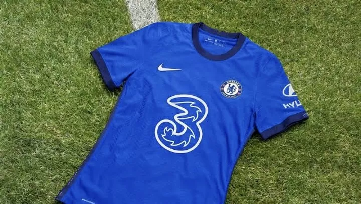why does the chelsea jersey have a 3
