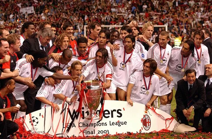 AC Milan close in on Italian league title