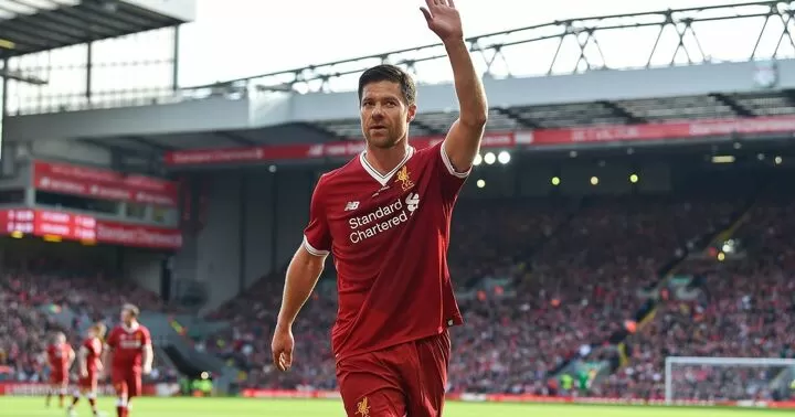Xabi Alonso Being Similarly Moulded To Gerrard For Liverpool Return Echo All Football