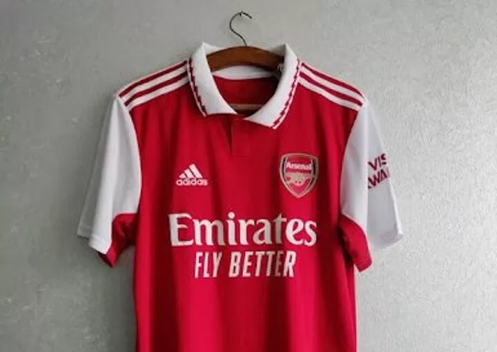 Leaked new Arsenal kit shows a feature on Gunners strips in the 80s 90s All Football