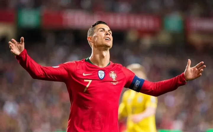 Guinness World Records considering Ronaldo, Messi's photo greatest of all  time - The Nation Newspaper