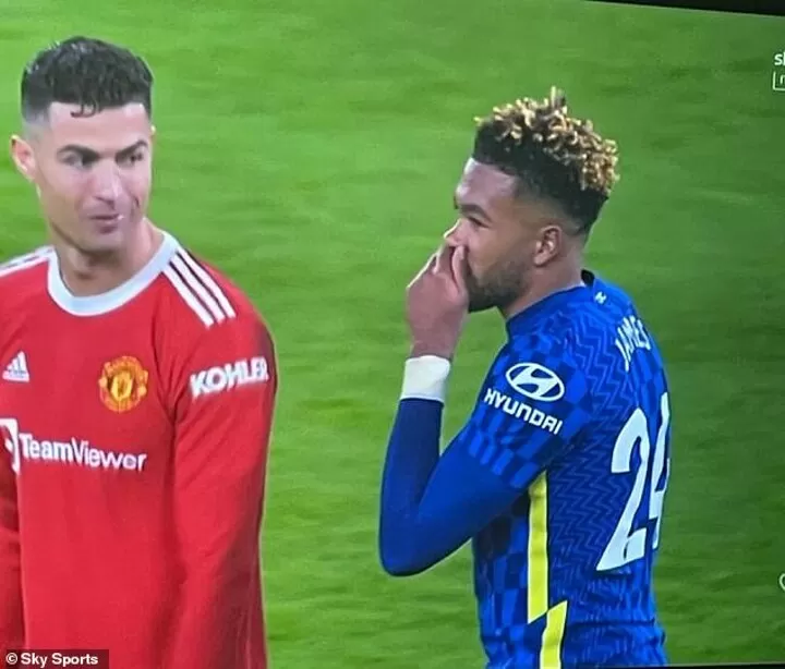Fans believe James asked Ronaldo for his shirt DURING Chelsea s