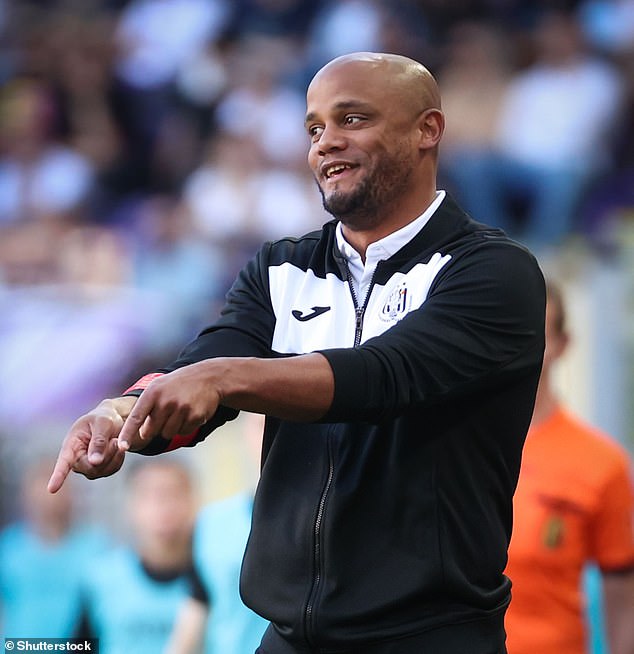Manchester City legend Vincent Kompany is a frontrunner to become the new  Burnley manager — All Football App