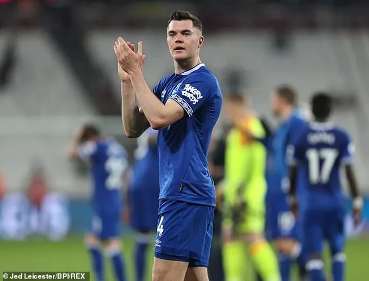 Arsenal Tottenham To Lock Horns Over Everton S 50m Michael