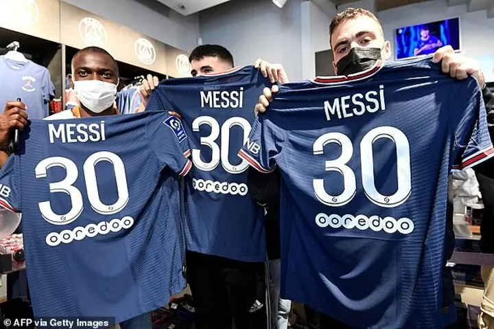 Lionel Messi beats Cristiano Ronaldo s record for shirts sold All