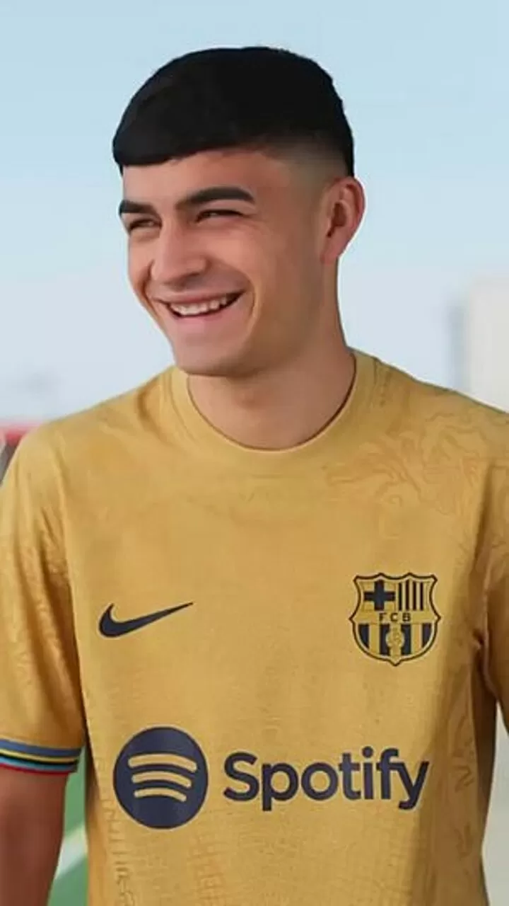Barcelona new yellow kit hotsell