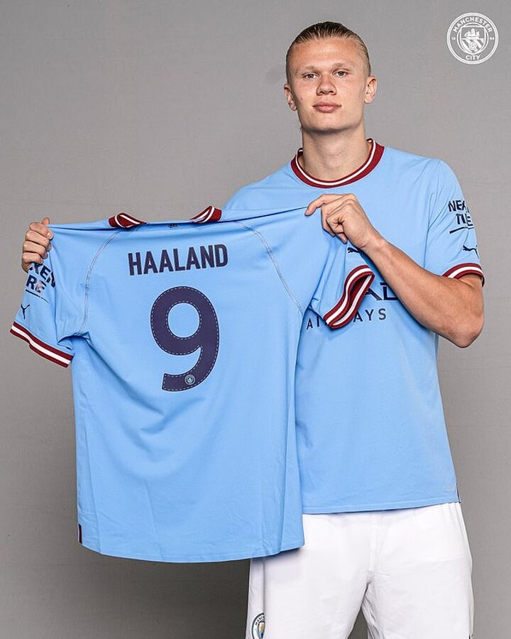 ノルウェー代表 HAALAND 9番 ユニフォームMサイズ マンチェスターシティ 24-25 サード 半袖 ユニフォーム No.9