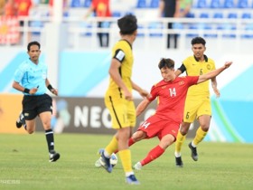 Việt Nam - Malaysia: Tiến vào chung kết U19 Đông Nam Á