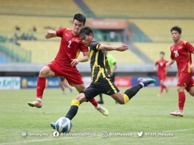 HLV Malaysia giải thích cách đánh bại U19 Việt Nam