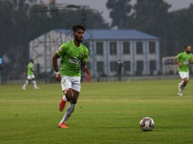 ISL Transfer News: Hyderabad FC sign defender Alex Saaji on a long-term contract