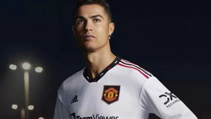 Download Cristiano Ronaldo Manchester United Jersey Uniforms