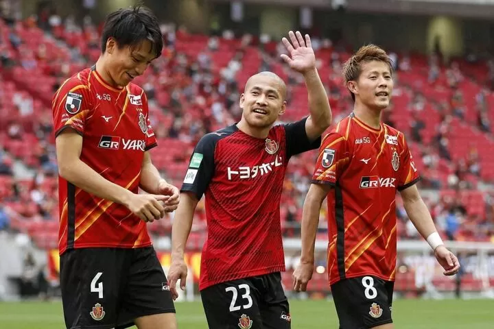 Nagoya top grampus fc