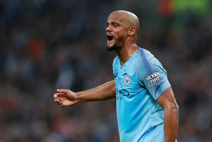 Kompany Makes Man City Transfer Decision As Captain S Contract Reaches Expiry All Football