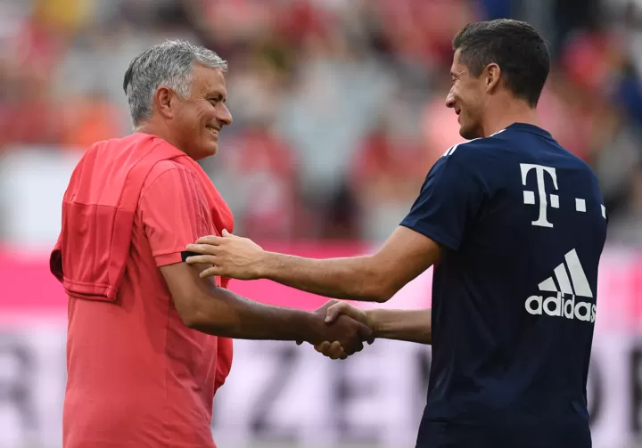 Ballack Mourinho Would Bring A Certain Glamour To Bayern And Bundesliga All Football