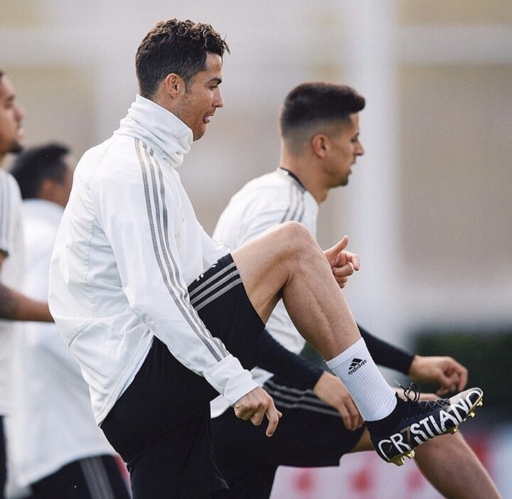 Nike mercurial cr7stiano top