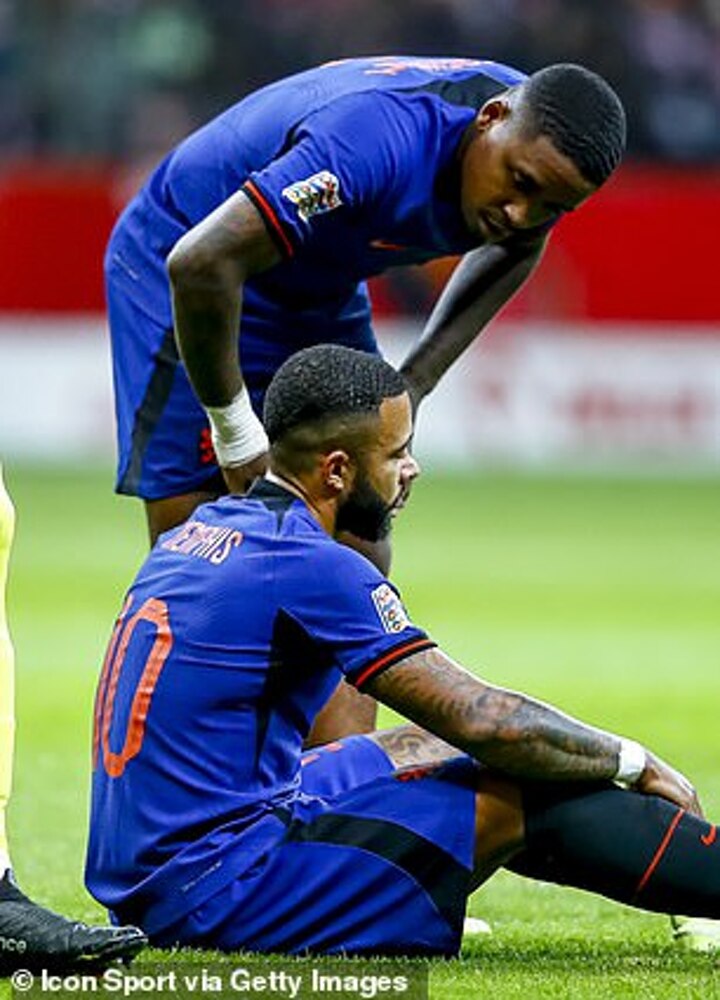 Barcelona problems pile up as club confirm Frenkie de Jong and Memphis ...
