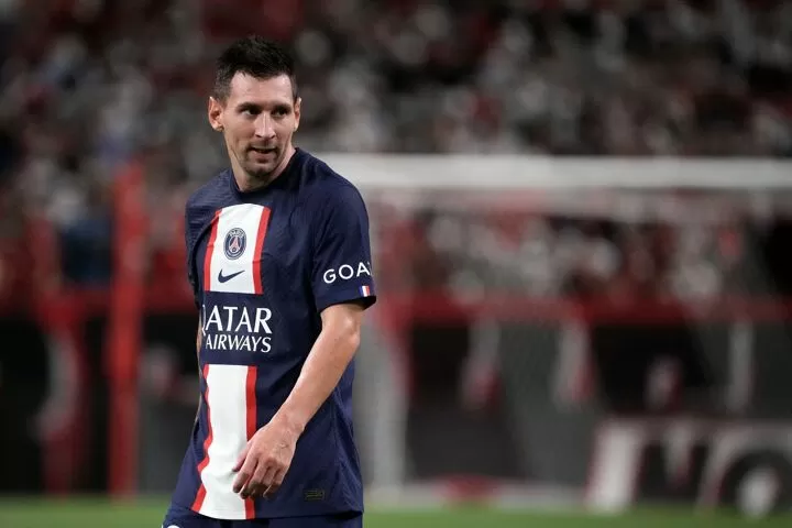 Is Lionel Messi playing for PSG against Nice tomorrow?| All Football