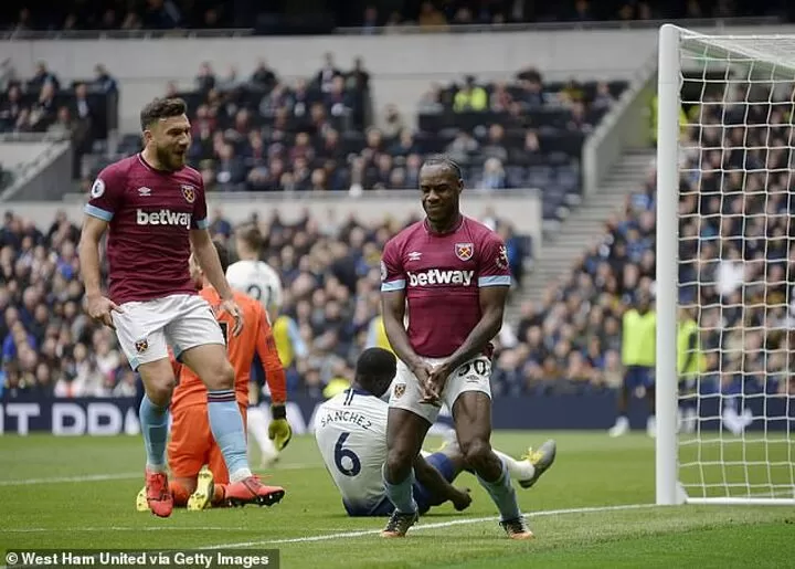 West Ham Star Antonio Reveals Where Bizarre Celebration Came All Football