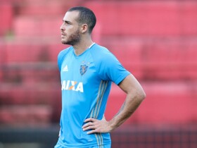 Claudinei Oliveira abre portas para retornos de Capa e Pedro Castro ao Avaí