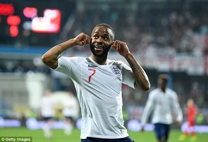 Former England Defender Players Should Walk Off Pitch If They