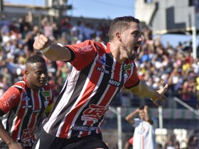 Rael espera ver o Serra valorizando a posse de bola, no jogo de ida da final do Capixaba