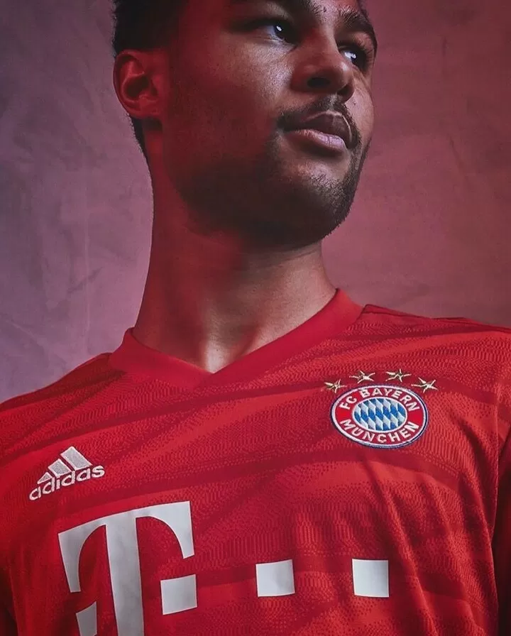 Bayern munich red kit sales