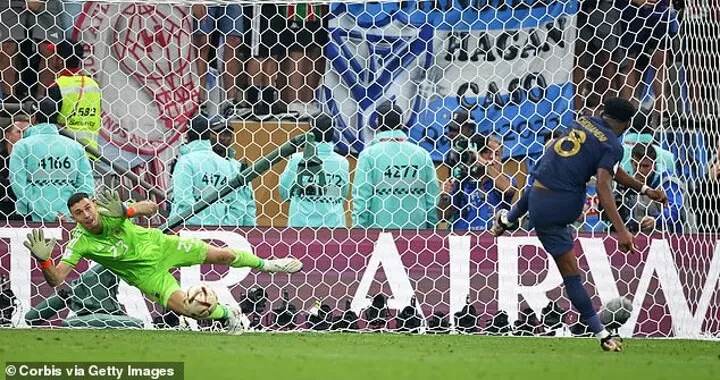 Emiliano Martinez mocks Aurelien Tchouameni after his World Cup final penalty  miss| All Football
