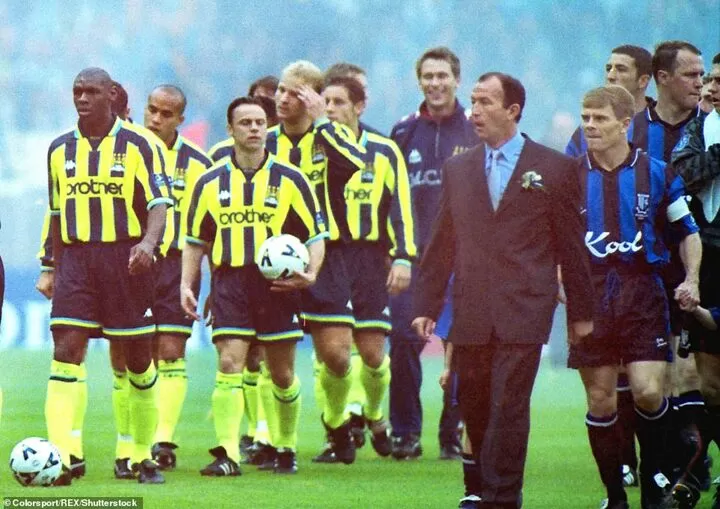 20 Years Ago Man City Played Incredible Division Two Play Off Final All Football