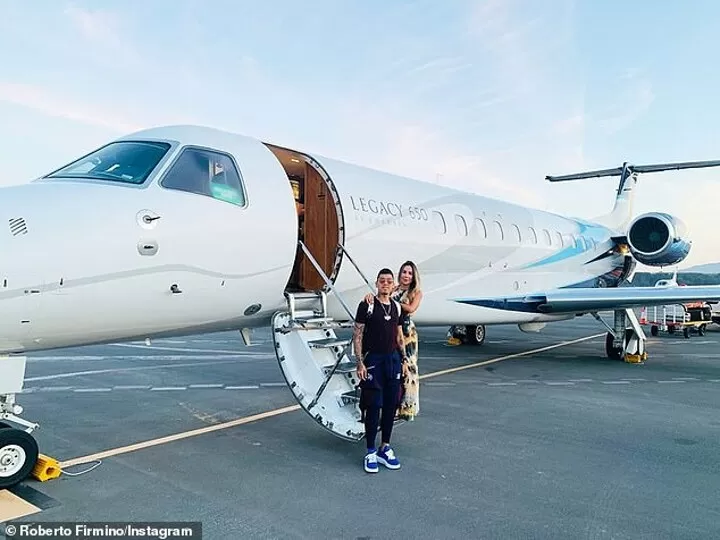 Liverpool Stars Head Off On Well Earned Breaks Across The Globe All Football Salah is the first african player in history to score at least nine goals in a single european cup/champions league season. liverpool stars head off on well earned