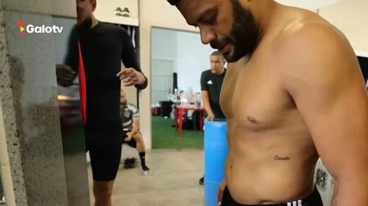 Hulk defies nickname with body transformation as he sheds a stone| All  Football