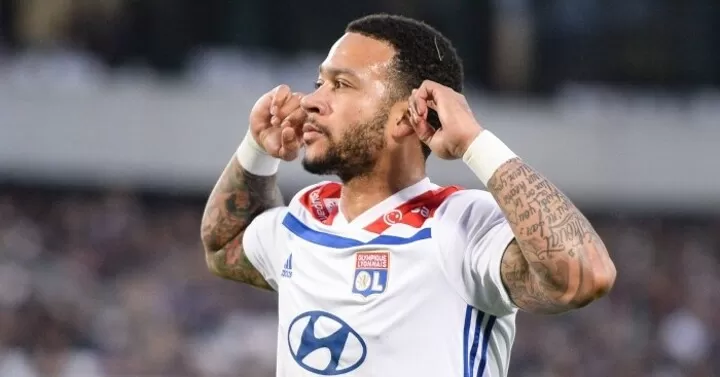 Liverpool Not Planning Move For Lyon Star Memphis Depay Sky Sports All Football