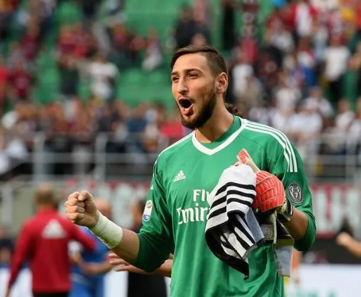 Man Utd Can Have Donnarumma For 60m Cds All Football