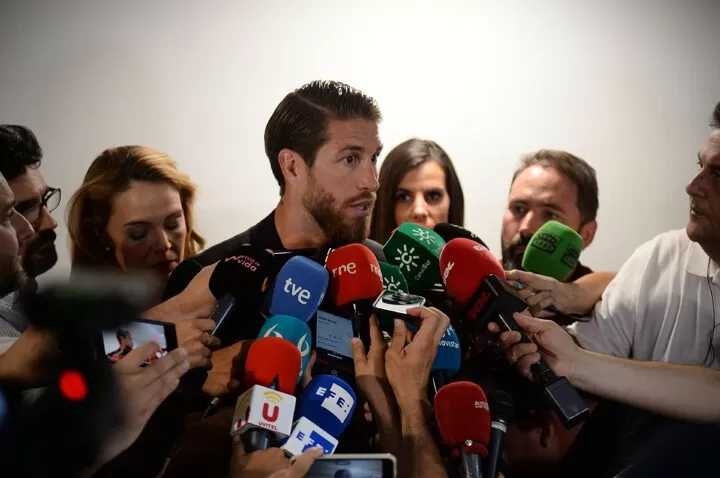 Reyes Coffin Rests At Sevilla Stadium As Raul And Ramos Pay