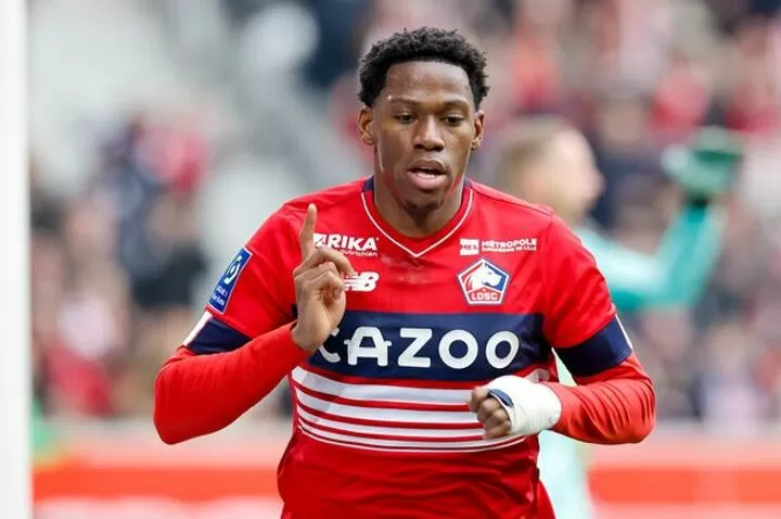 Jonathan David drops transfer hint as Zinchenko sends title race message|  All Football