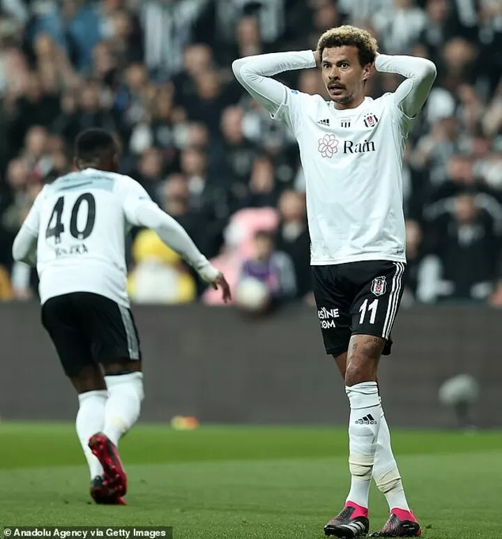 Dele Alli é excluído de jogos do Besiktas até o fim da temporada